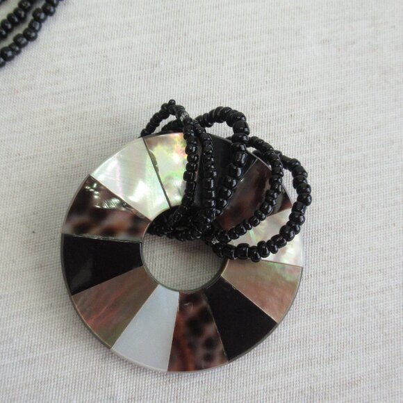 Southewestern Boho Mother Of Pearl Abalone by Coldwater Creek Necklace w/Pendant - Picture 10 of 10